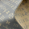 ルイ・ヴィトン LOUIS VUITTON オンザゴー MM M12415 トリアノングレー モノグラム・キャンバス レディース ショルダーバッグ
