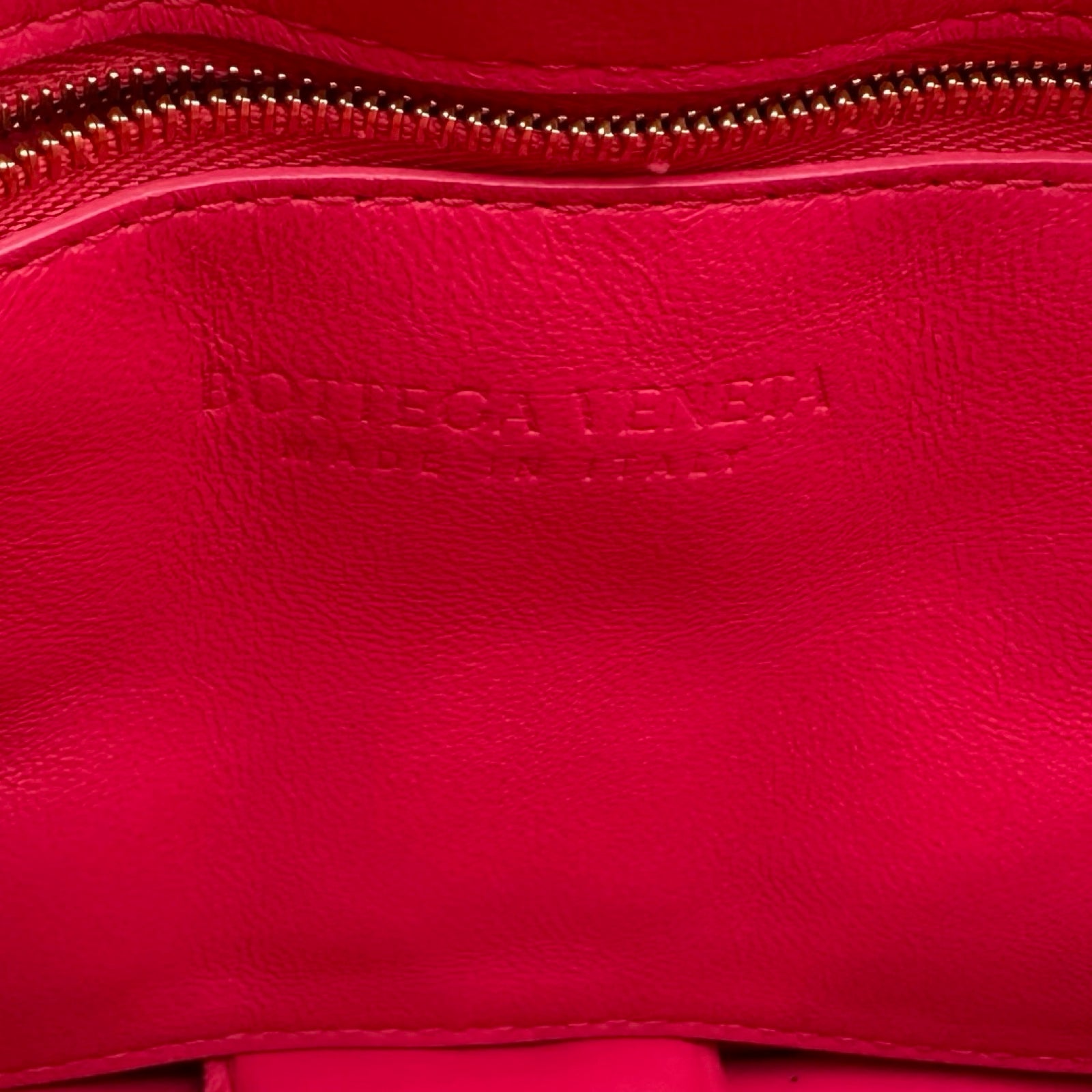 美品　ボッテガヴェネタ イントレチャート 金具 レザー　２ＷＡＹ　ハンドバッグ ボッテガ・ヴェネタ BOTTEGA VENETA ザ・チェーンカセット2WAYバッグ