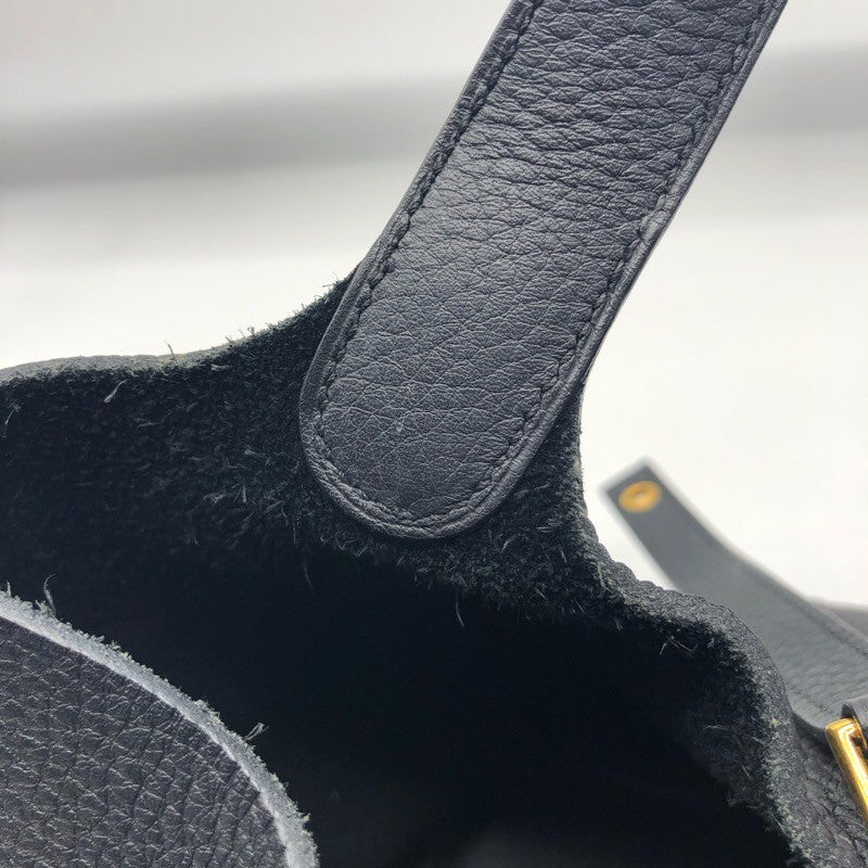 エルメス HERMES ピコタンロックPM D刻 ブラック/GD金具 トリヨン レディース ハンドバッグ