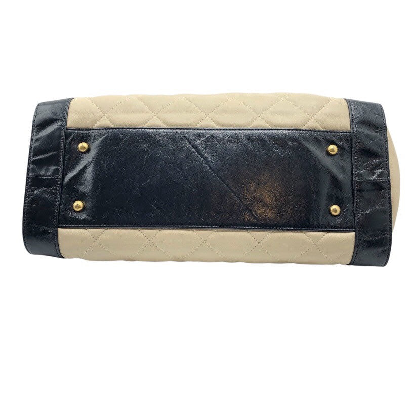 シャネル CHANEL マトラッセ2WAYトート ベージュ・ブラック×GD金具 ラム レディース トートバッグ