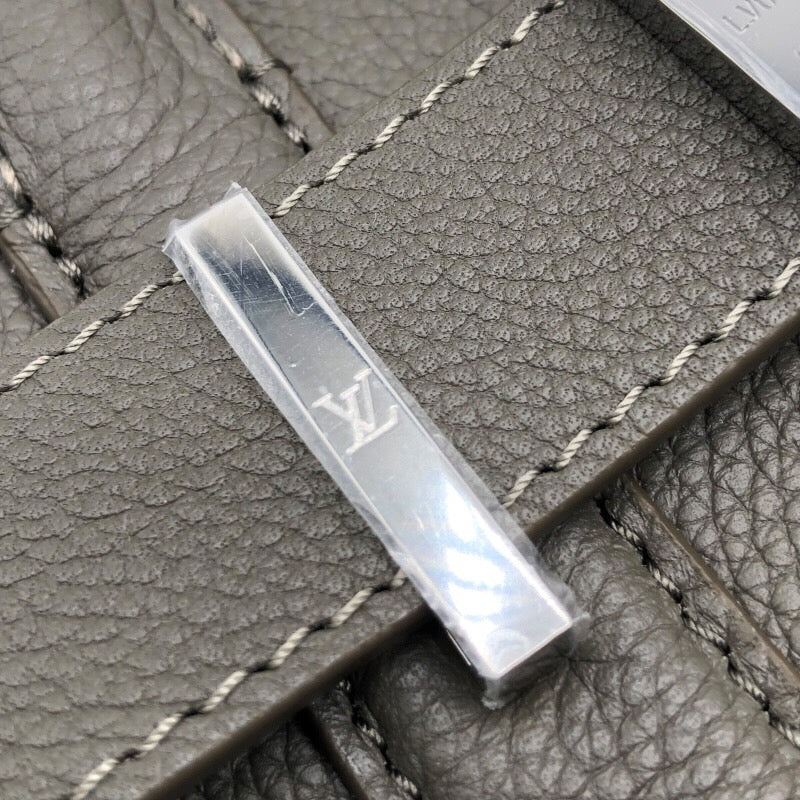ルイ・ヴィトン LOUIS VUITTON ジョルジュトートMM M23154 カーキ カーフレザー メンズ ショルダーバッグ