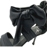 ジュゼッペザノッティ GIUSEPPE ZANOTTI サテンリボンサンダル ブラック レザー レディース サンダル