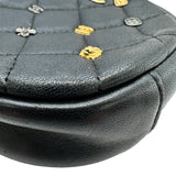シャネル CHANEL ココマークカートカメリアラウンドチェーンショルダー A81620 ブラック ゴールド金具 ラム レディース ショルダーバッグ