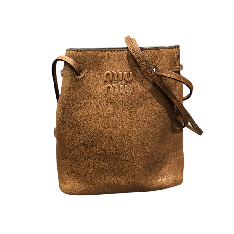 miu miu　ミュウミュウ　ショルダーバック　ブラウン　肩掛け　金具　茶 Miumiu ショルダーバッグ miumiu ミニバッグ miu miu ミュウミュウ