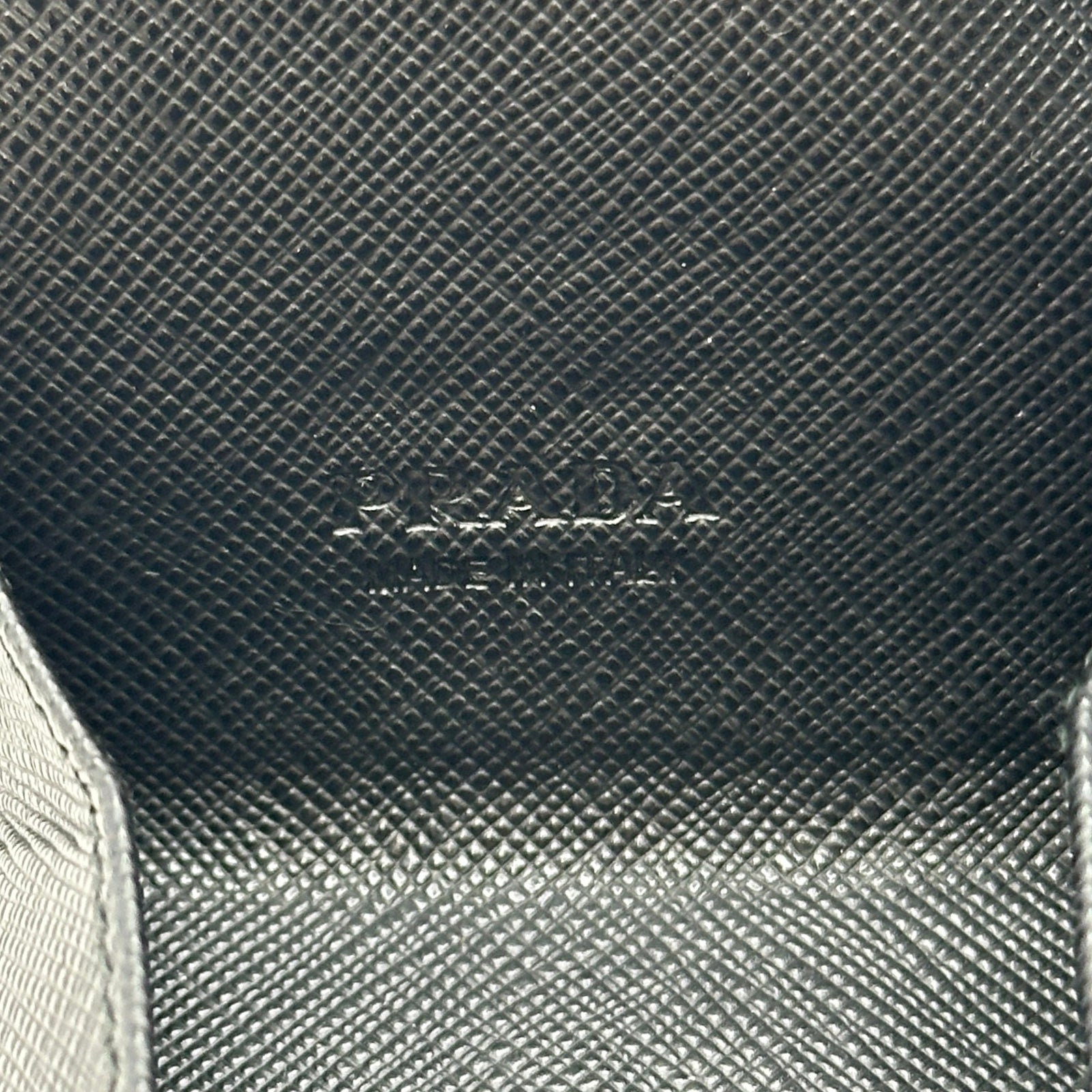 プラダ PRADA トライアングルロゴ コインケース 2MM935 ブラック