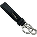プラダ PRADA トライアングルロゴ キーホルダー 2PP68T ブラック シルバー金具 サフィアーノ レディース キーホルダー