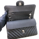 シャネル CHANEL マトラッセ23　Vステッチ A01113 キャビア/SV金具 レディース ショルダーバッグ