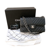 シャネル CHANEL マトラッセ23　Vステッチ A01113 キャビア/SV金具 レディース ショルダーバッグ
