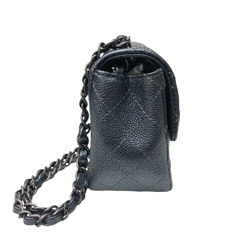 シャネル CHANEL ミニマトラッセ17 A35200 メタリックブルー　SV金具 キャビアスキン ユニセックス ショルダーバッグ