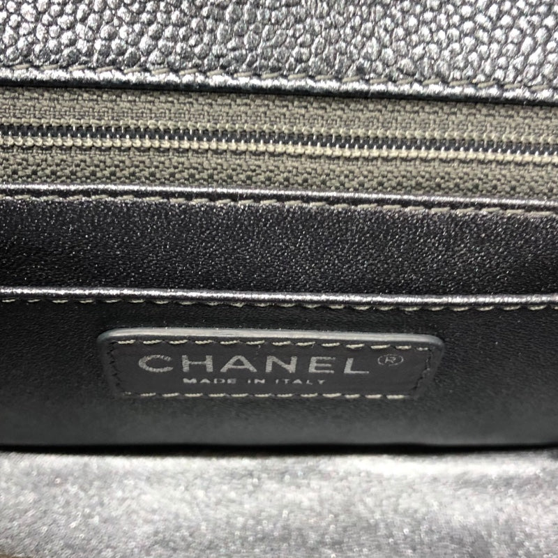 シャネル CHANEL ミニマトラッセ17 A35200 メタリックブルー　SV金具 キャビアスキン ユニセックス ショルダーバッグ
