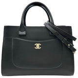 シャネル CHANEL ネオ エグゼクティブ トート A69930 24番台 ブラック ゴールド金具 カーフスキン レディース トートバッグ
