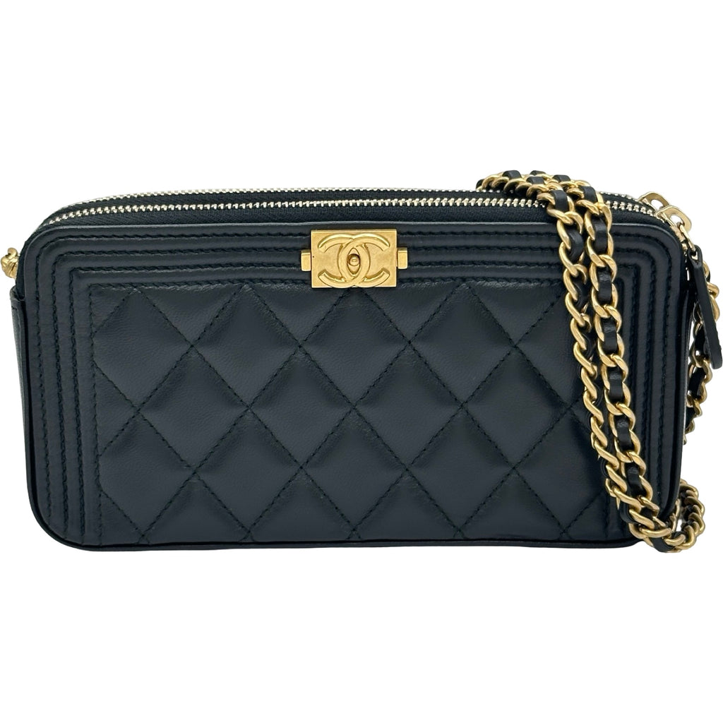 ぽちゃねる確認用 シャネル CHANEL ボーイシャネルチェーンウォレット A84069 22番台