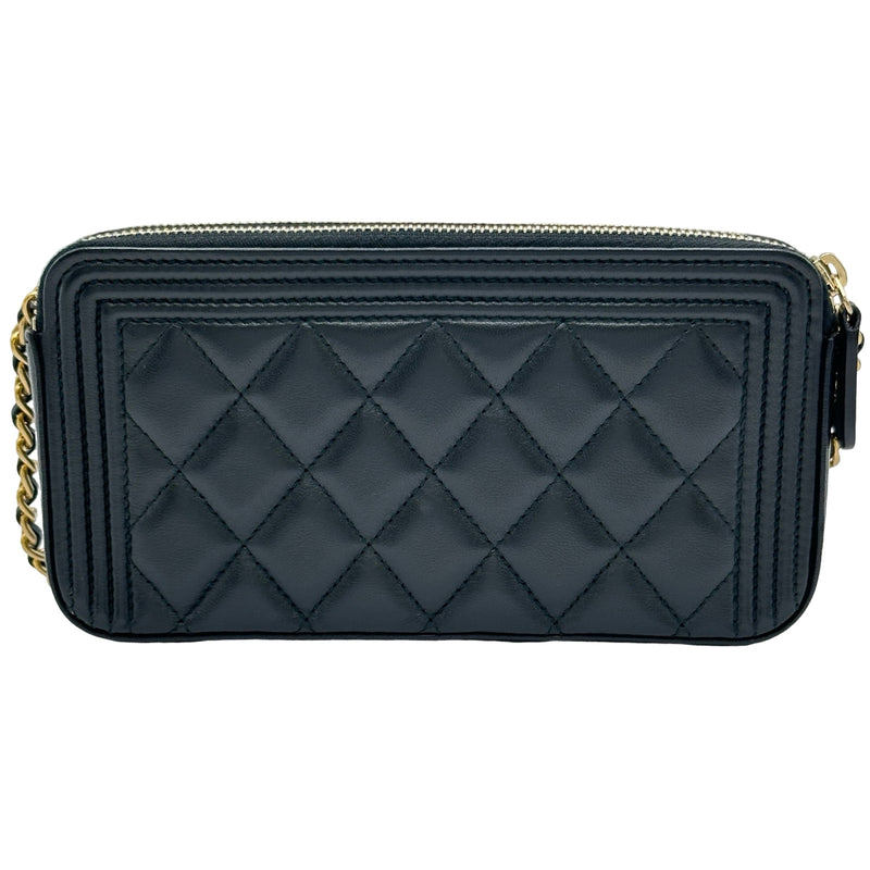 シャネル CHANEL ボーイシャネルチェーンウォレット A84069 22番台