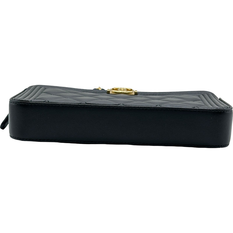 シャネル CHANEL ボーイシャネルチェーンウォレット A84069 22番台