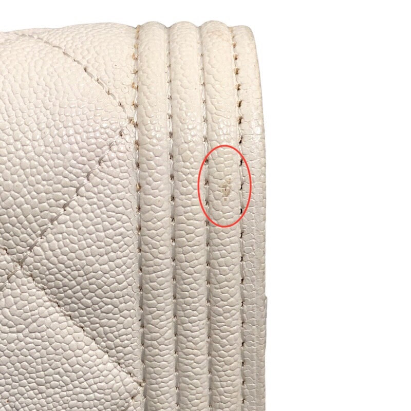 シャネル CHANEL ボーイシャネル チェーンウォレット AP1117 ホワイト ゴールド金具  キャビアスキン レディース ショルダーバッグ