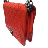 シャネル CHANEL ボーイシャネル30 A67087 レッド/シルバー金具 カーフレザー レディース ショルダーバッグ
