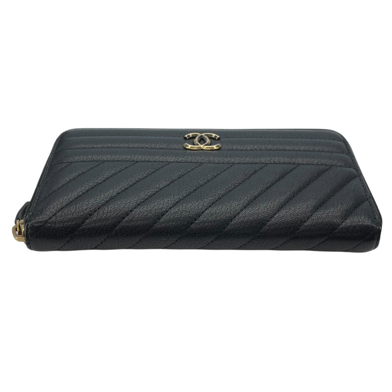 シャネル CHANEL ダイヤゴナルココマークラウンドファスナー財布 22番台 ブラック GD金具 レザー レディース 長財布