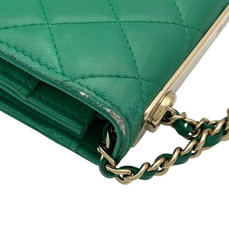 シャネル CHANEL トレンディCCチェーンウォレット A80982 30番台