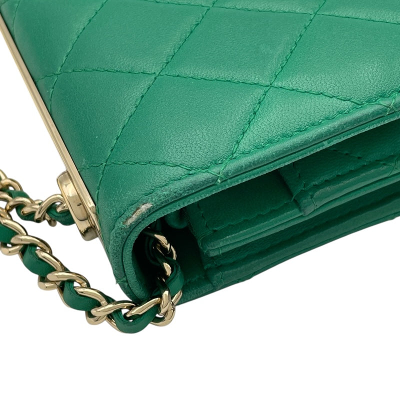 シャネル CHANEL トレンディCCチェーンウォレット A80982 30番台