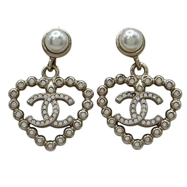 限定価格‼️CHANEL ♡ 上品 可愛い ハート ピアス GOLD 新品未使用 シャネル CHANEL ココマークハートピアス ゴールド ラインストーン