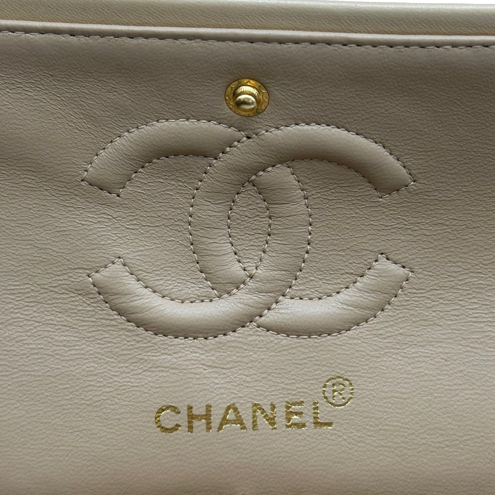 シャネル CHANEL マトラッセ23 A01113 5番台 ベージュ ゴールド金具 ラム レディース ショルダーバッグ CHANEL - シャネル CHANEL マトラッセ23 A01113 5番台 ベージュ