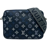 ルイ・ヴィトン LOUIS VUITTON トリオ・メッセンジャー M28618 ブルー モノグラム・シャドウ レディース ショルダーバッグ