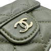シャネル CHANEL クラシックスモールフラップウォレット AP0230 カーキ ゴールド金具 ラムスキン レディース 三つ折り財布