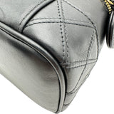 シャネル CHANEL ピコローレバニティバッグ A01618 3番台 ブラック ゴールド金具 ラムレザー レディース その他バッグ