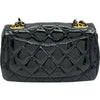 シャネル CHANEL マトラッセフラップチェーンショルダー 21番台 ブラック ゴールド金具 エナメル/レザー レディース ショルダーバッグ
