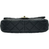 シャネル CHANEL マトラッセフラップチェーンショルダー 21番台 ブラック ゴールド金具 エナメル/レザー レディース ショルダーバッグ