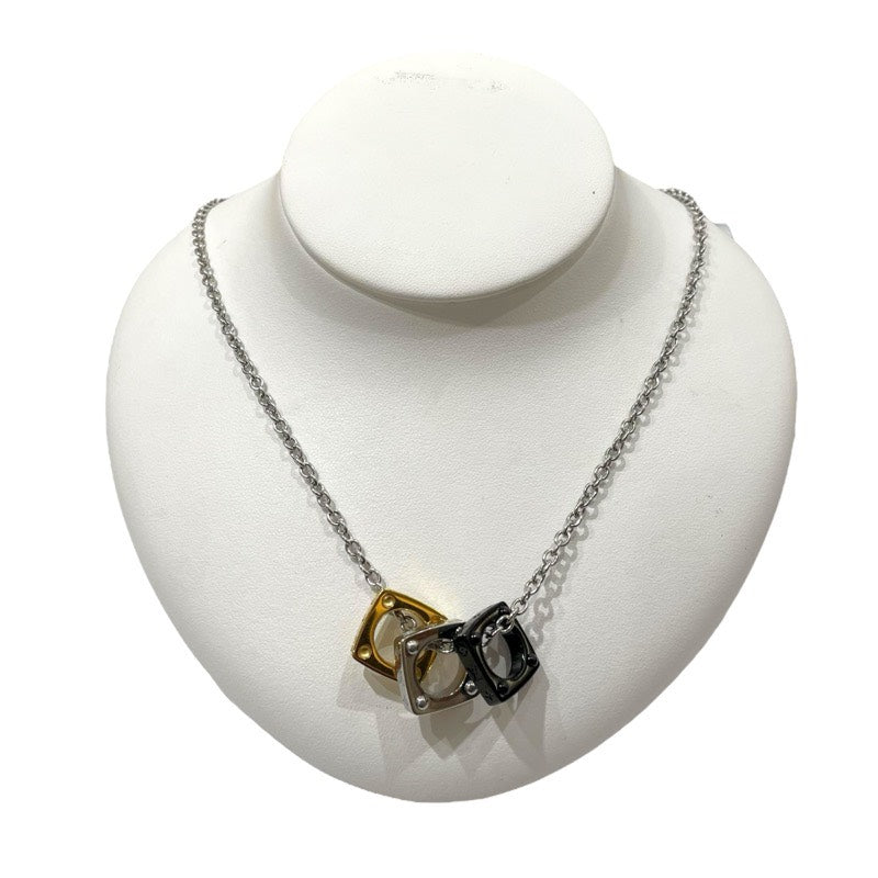 ルイ・ヴィトン LOUIS VUITTON ペンダント・モノグラムホールド ゴールド/ブラック/シルバー メタル ジュエリー