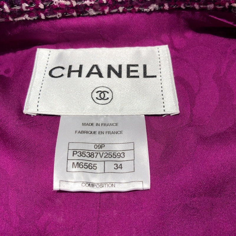 シャネル CHANEL スパンコールトリムツイードコート サイズ34 XS P35387 マゼンタ系 コットン 本体:コットン40% 羊毛33%  ナイロン19% リネン4％ レーヨン4% 裏地:シルク100％ レディース その他アウター