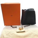エルメス HERMES ピコタンロックPM W刻 ブラック　ゴールド金具 トリヨン レディース ハンドバッグ