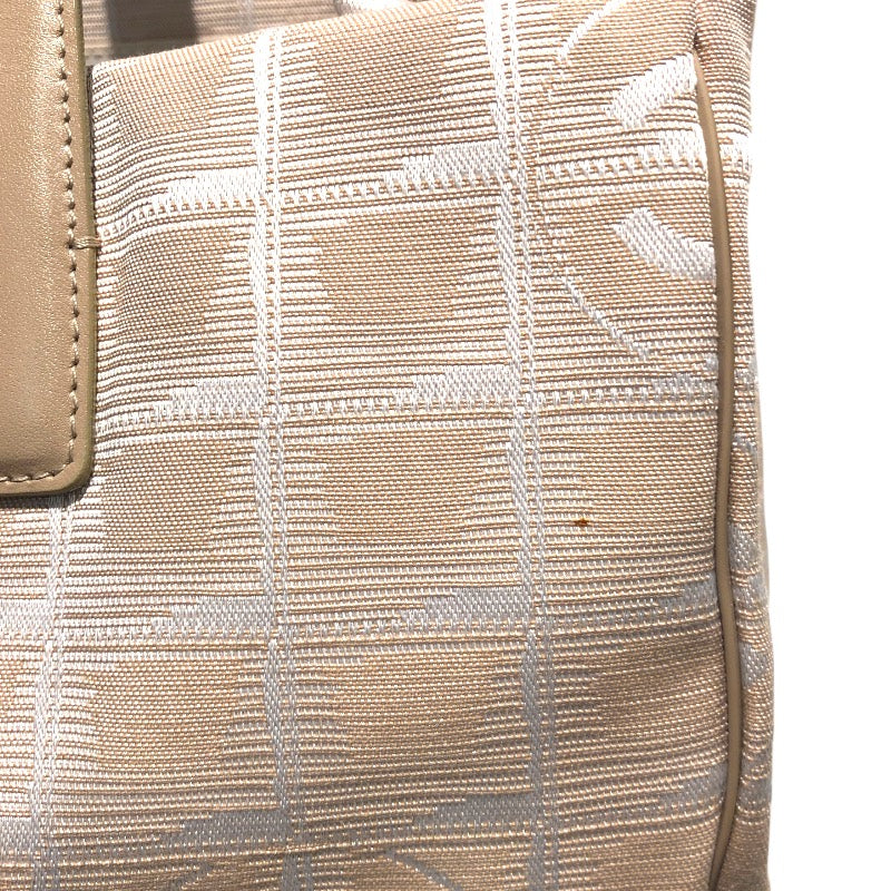 シャネル CHANEL ニュートラベルライントートMM A15991 ベージュ・ゴールド金具 ナイロン ナイロン・レザー レディース トートバッグ