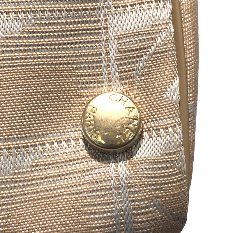 シャネル CHANEL ニュートラベルライントートMM A15991 ベージュ・ゴールド金具 ナイロン ナイロン・レザー レディース トートバッグ