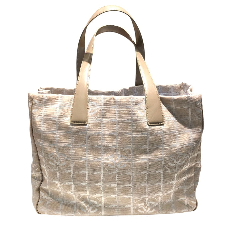 シャネル CHANEL ニュートラベルライントートMM A15991 ベージュ・ゴールド金具 ナイロン ナイロン・レザー レディース トートバッグ
