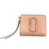 マークジェイコブス MARC JACOBS スナップショットコンパクトウォレット M0013360 ピンク×ホワイト レザー レディース 二つ折り財布