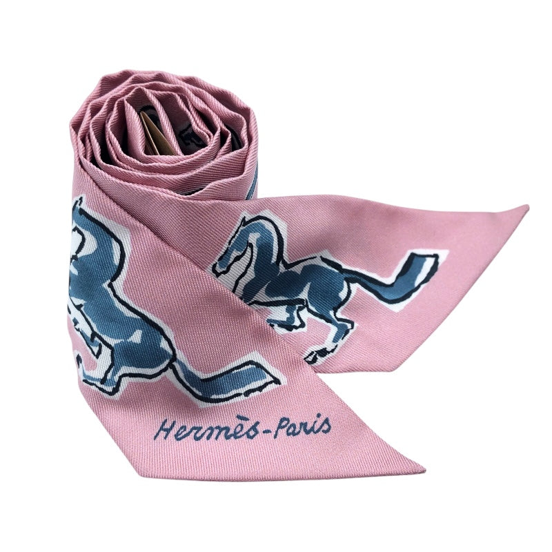 エルメス HERMES ツイリー CHEVAUX EN LIBERTE ピンク シルク レディース スカーフ