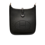 エルメス HERMES エヴリンTPM W刻印 ブラック　シルバー金具 トリヨン レディース ショルダーバッグ
