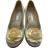 シャネル CHANEL カメリア装飾グリッターパンプス ベージュ レザー レディース パンプス