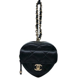 シャネル CHANEL マトラッセ ハートシェイプポーチ AP4838 ブラック/ゴールド金具 ラムスキン レディース ポーチ