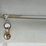 シャネル CHANEL マトラッセ25 A01112 9番台 アイボリー系 ゴールド金具 キャビアスキン レディース ショルダーバッグ