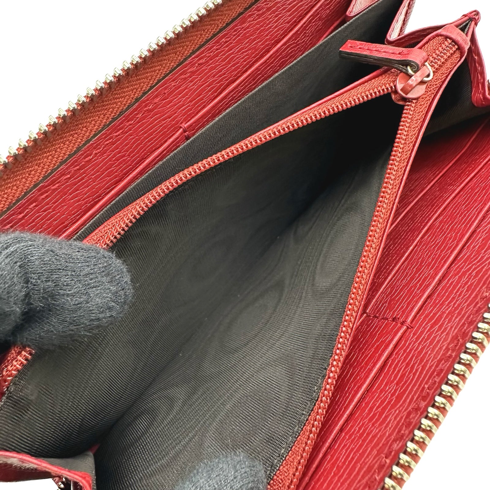 グッチ GUCCI ブルームスラウンドファスナー財布 410102 レッド