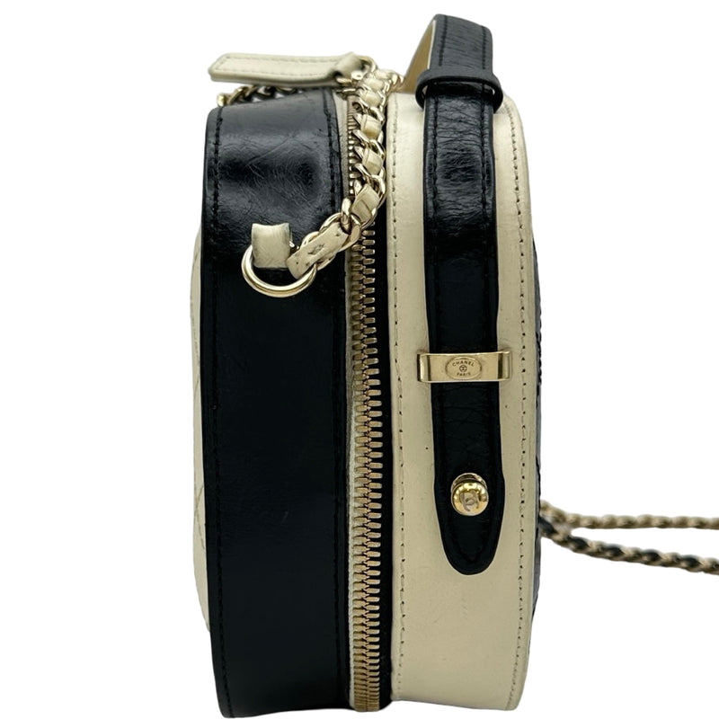 シャネル CHANEL マトラッセ2WAYチェーンショルダー 27番台 ブラック