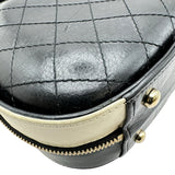 シャネル CHANEL マトラッセ2WAYチェーンショルダー 27番台 ブラック/アイボリー ゴールド金具 カーフスキン レディース ショルダーバッグ