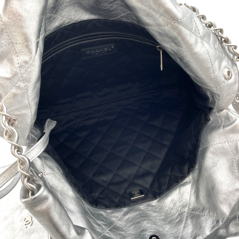 シャネル CHANEL CHANEL22スモール AS3260 シルバー SV金具 シャイニーカーフ レディース ハンドバッグ