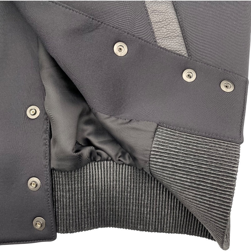 ジバンシィ GIVENCHY エンボスロゴボンバージャケット BM00K960TF ブラック 牛革 メンズ その他アウター