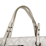 シャネル CHANEL オンザロードトートバッグ A48019 アイボリーシルバー金具 カーフ レディース トートバッグ