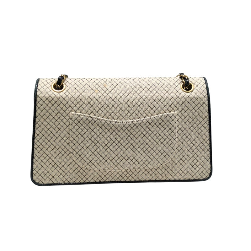 CHANEL キルティングショルダーバッグ シャネル CHANEL キルティングチェーンショルダーバッグ アイボリー