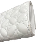 ルイ・ヴィトン LOUIS VUITTON ポルトフォイユ・カプシーヌ M63801 ホワイト モノグラム・フラワー レディース 長財布